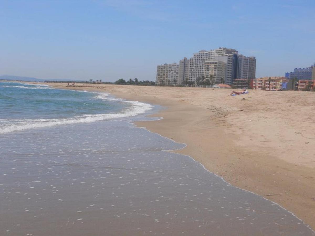 אמפוריבראבה Goldhome - Sylvia - Vistas Espectaculares Al Mar מראה חיצוני תמונה
